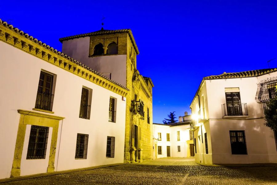 Palacio de Mondragón de Ronda: historia, patios y museo